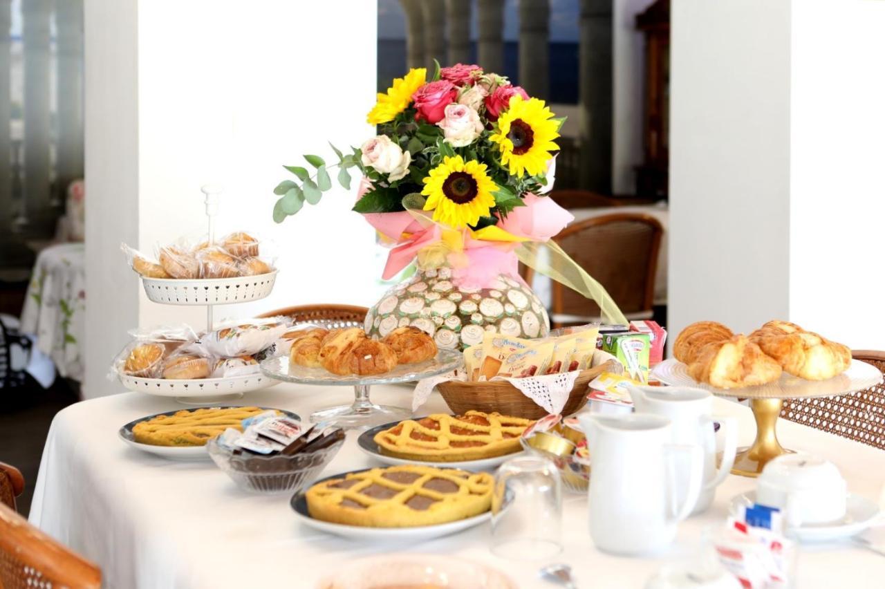 B&B Villa Floriana Tortoreto Εξωτερικό φωτογραφία