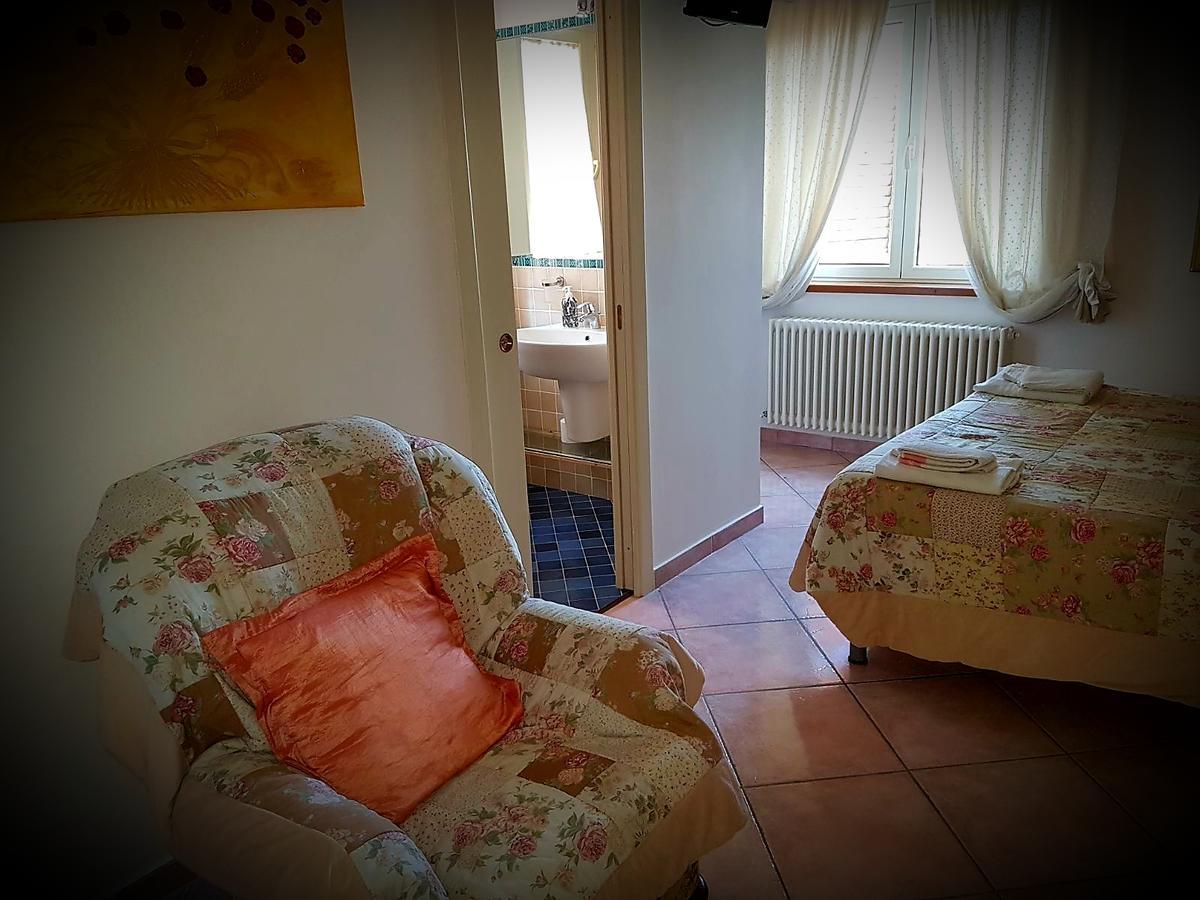 B&B Villa Floriana Tortoreto Εξωτερικό φωτογραφία
