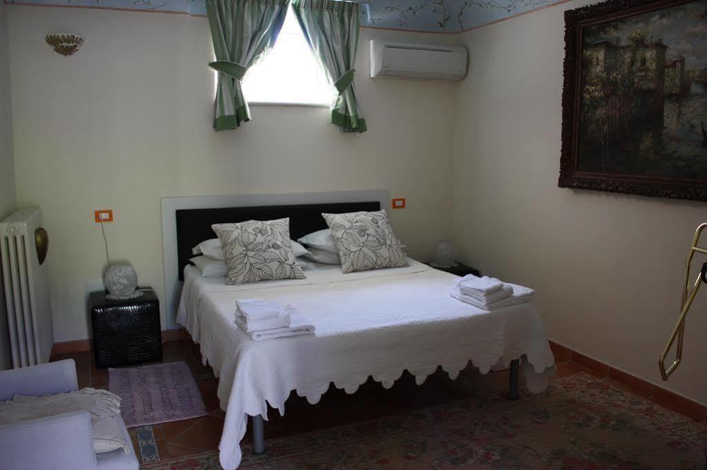 B&B Villa Floriana Tortoreto Εξωτερικό φωτογραφία